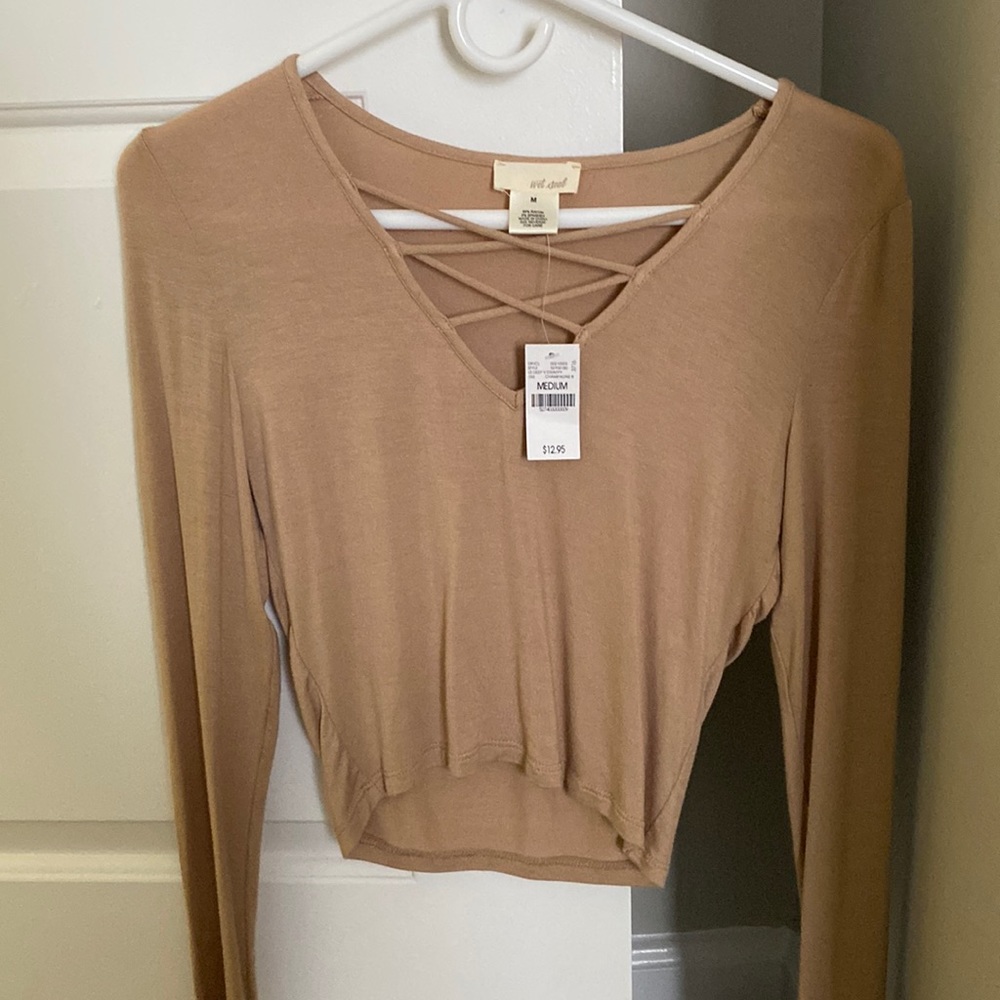 NWT Tan long sleeved cropped shirt